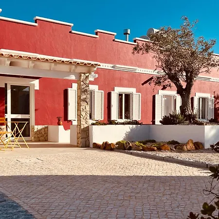Casa Vermelha Villa